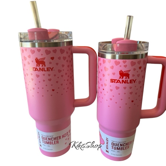 Stanley 30 oz Stainless Steel H2.0
Flowstate Quencher Tumbler Sweet
Hearts - Picture 7 of 10